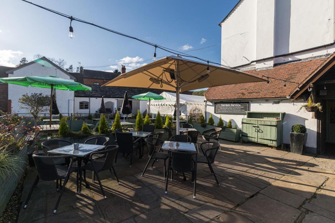Hotel The Littleton Arms Penkridge Exterior foto